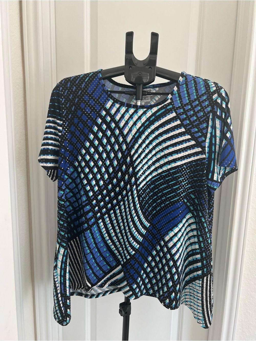 BonWorth Women’s Petite Medium Abstract Geometric Print Short Sleeve Top Blue Bl